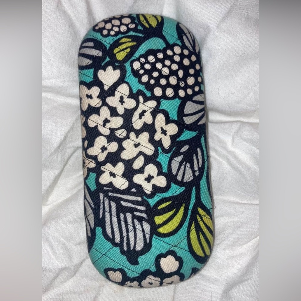 Vera Bradley glasses case